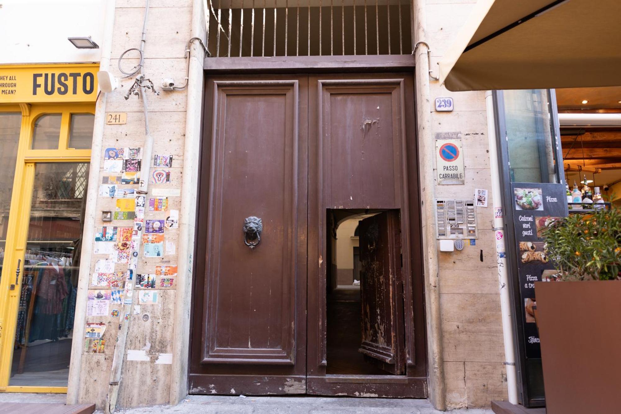 Quattro Canti Deluxe, Palermo